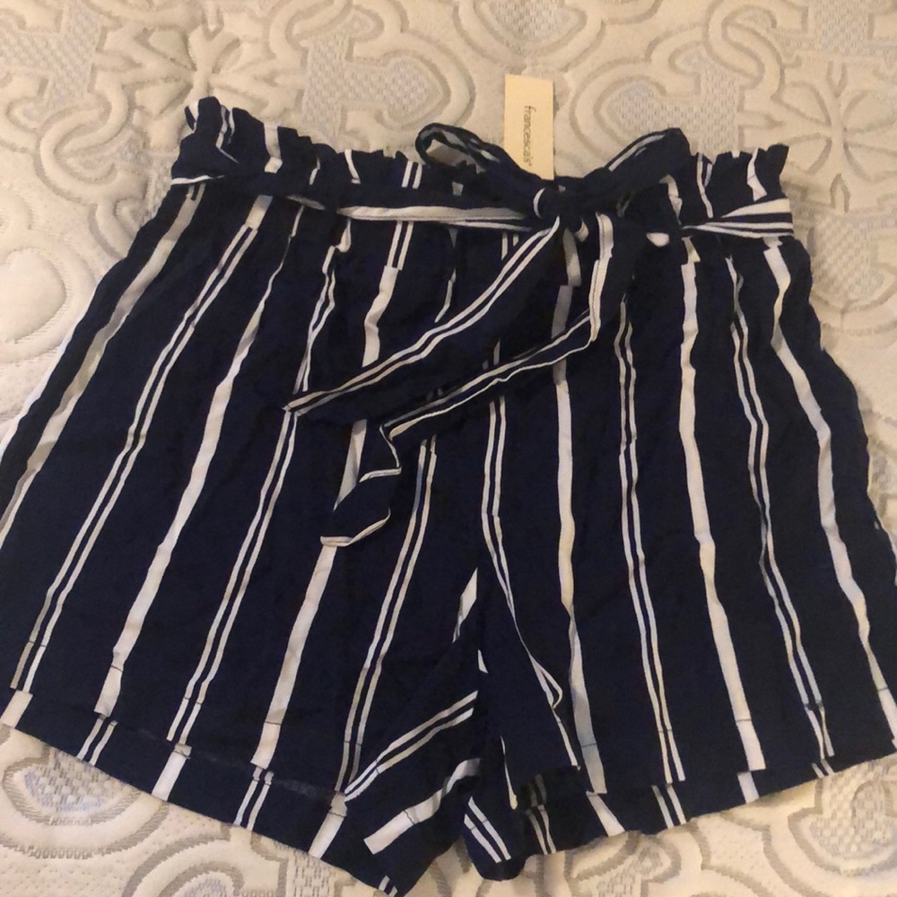 Dizzy Lizzy high waisted shorts Francescas